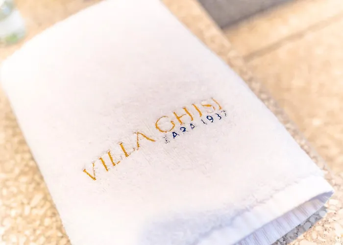Villa Ghisi Apartments